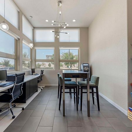 Best Western Plus Pflugerville Inn & Suites Exterior foto