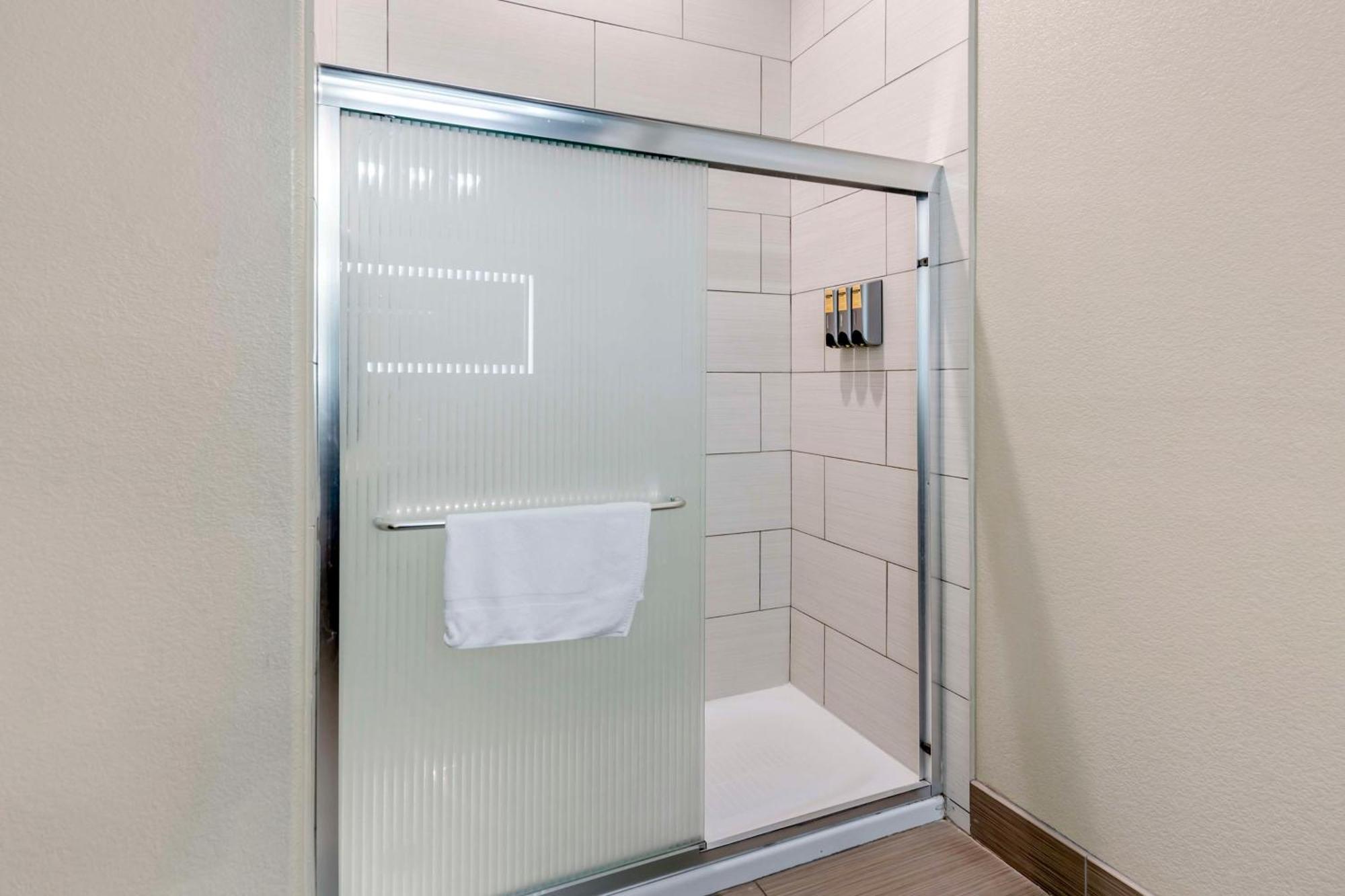 Best Western Plus Pflugerville Inn & Suites Exterior foto