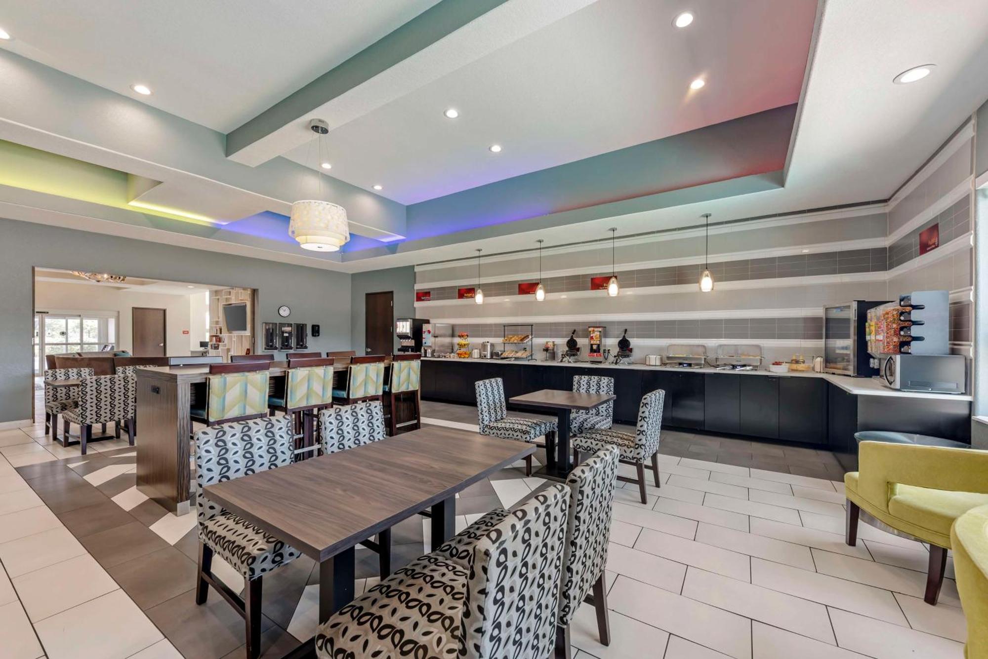 Best Western Plus Pflugerville Inn & Suites Exterior foto